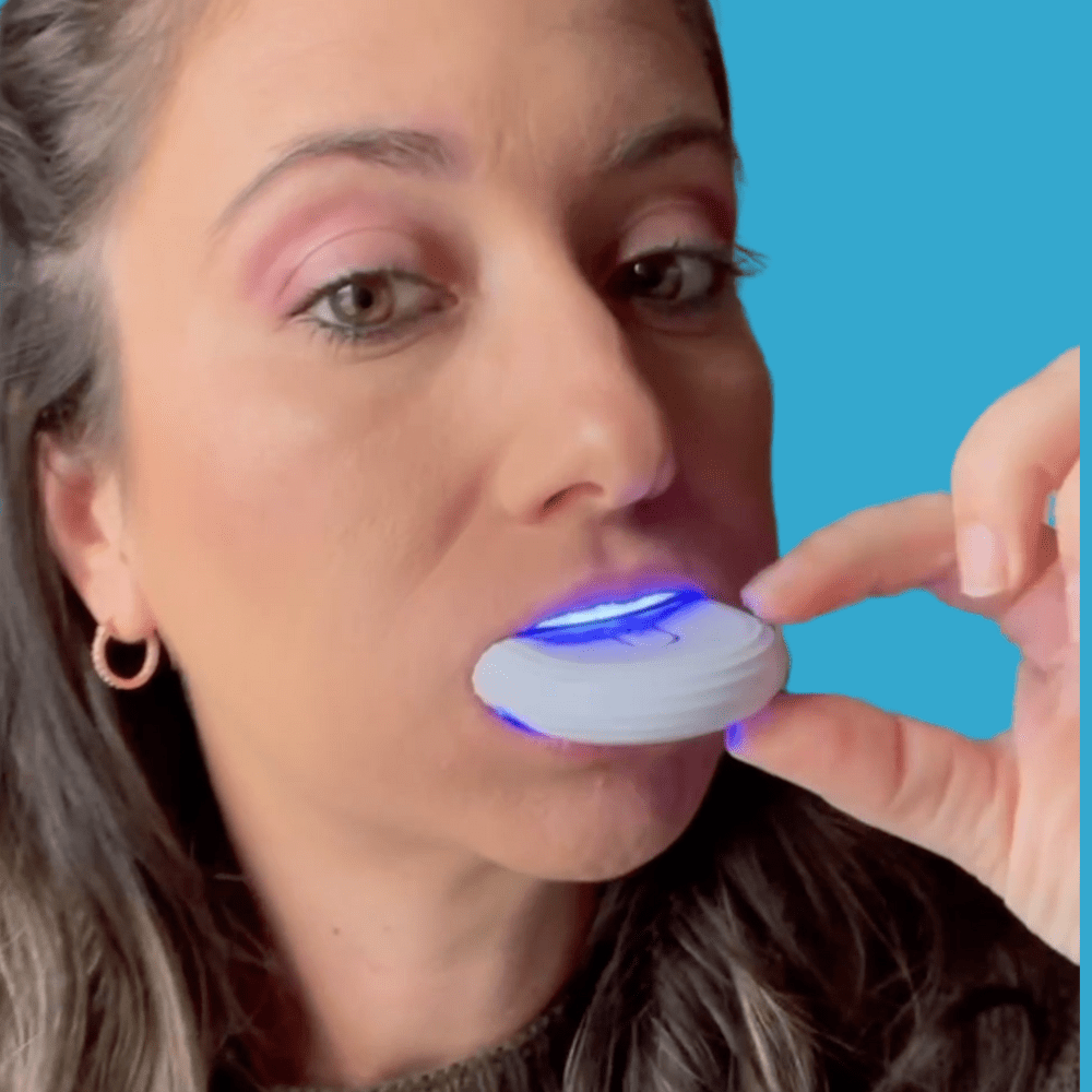 Expertwhite Teeth Whitening Kit LED Copy of Confidence! Teeth Whitening Kit (Brush-on Gels, LED Light)