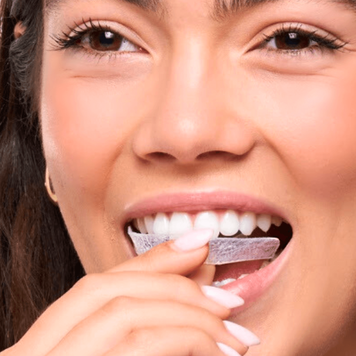 Expertwhite Teeth Whitening Trays Kit Max+ Prefilled 12% HP Trays: Whiter teeth in minutes. Confidence that hits.